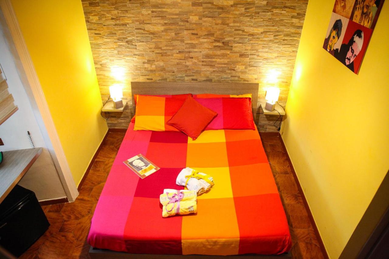 Non Ci Resta Che Napoli Bed & Breakfast Exterior photo