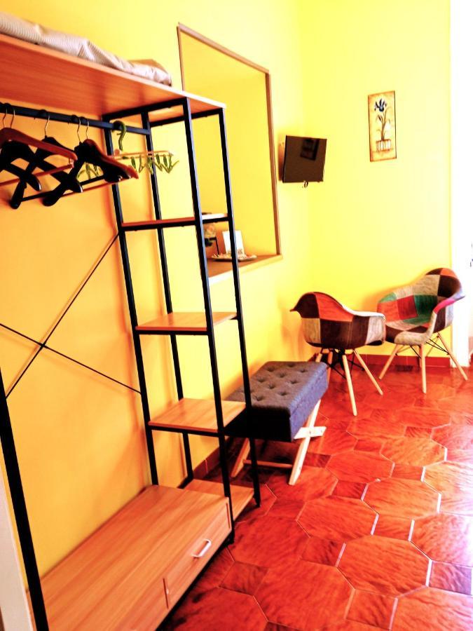 Non Ci Resta Che Napoli Bed & Breakfast Exterior photo