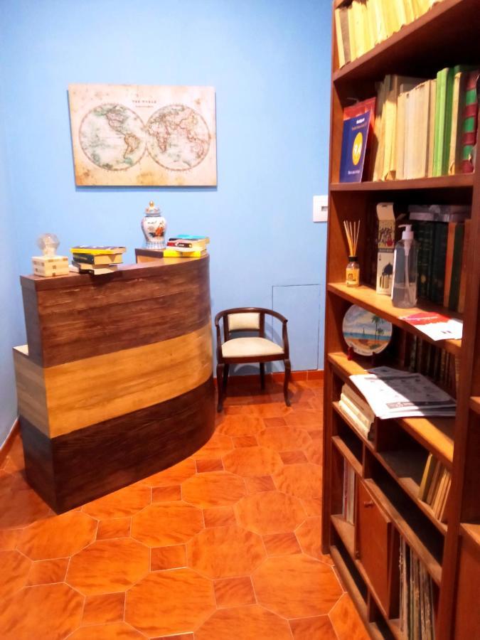 Non Ci Resta Che Napoli Bed & Breakfast Exterior photo