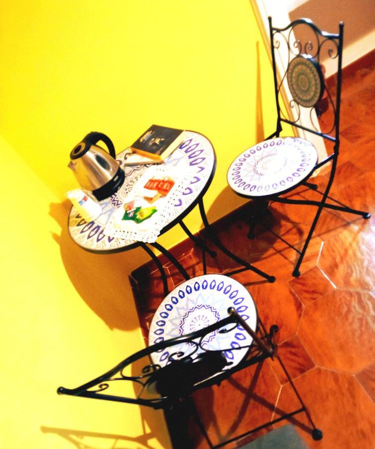 Non Ci Resta Che Napoli Bed & Breakfast Exterior photo