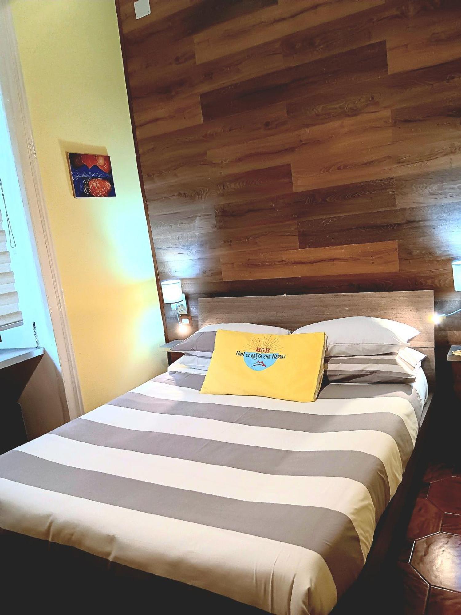 Non Ci Resta Che Napoli Bed & Breakfast Exterior photo
